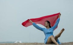 上课跳D突然开到最大视频